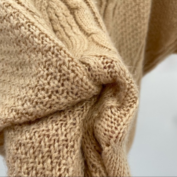 Tan & Gold Cable Knit Poncho - Picture 7 of 11